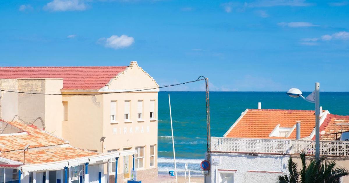 Piso-Del-Playa Apartment กวาร์ดามาร์เดลเซกูรา ภายนอก รูปภาพ