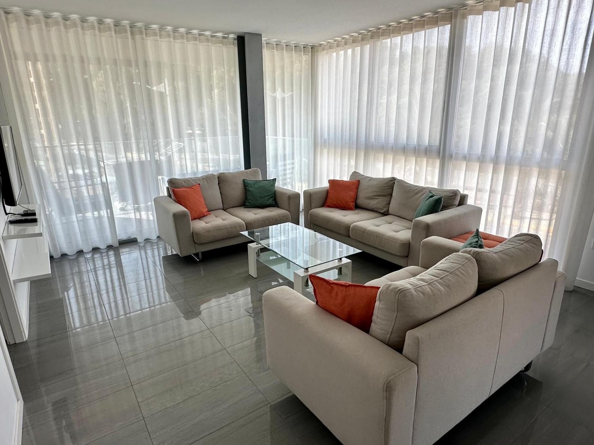 Piso-Del-Playa Apartment กวาร์ดามาร์เดลเซกูรา ภายนอก รูปภาพ
